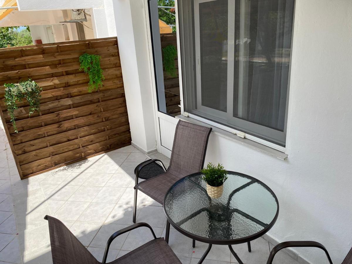 V-Suites Potos Exteriör bild