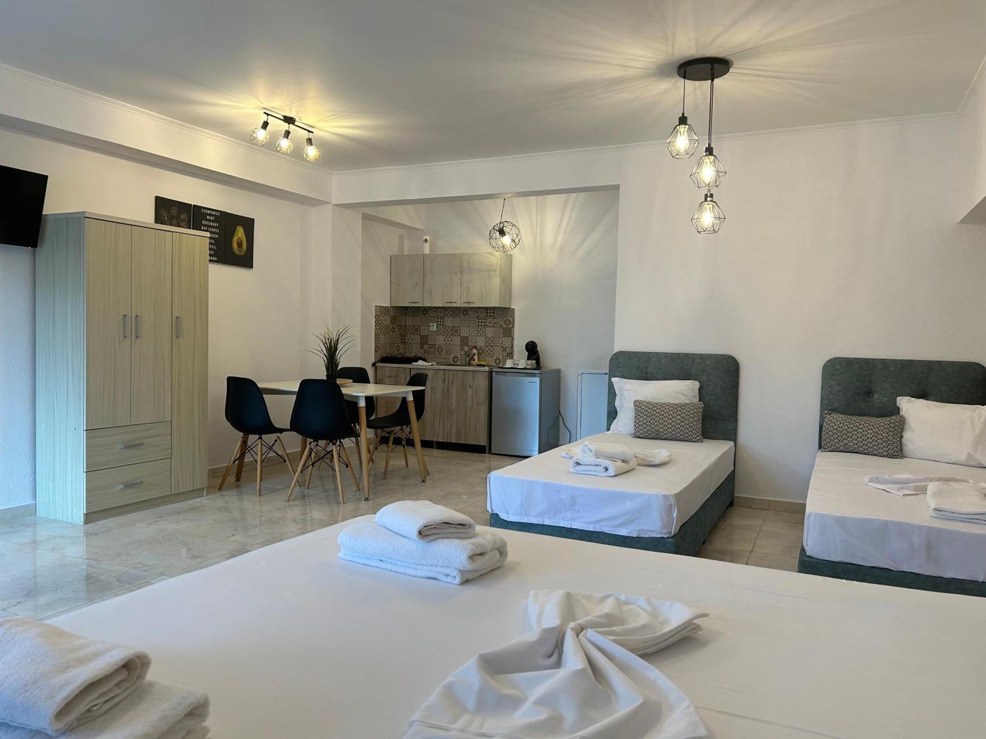 V-Suites Potos Exteriör bild